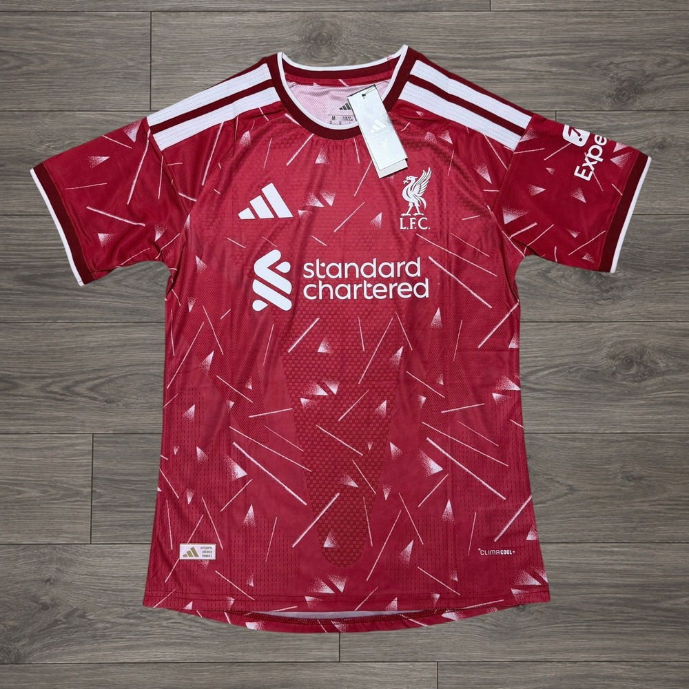Adidas Liverpool FC M. Salah 25/26 Home Jersey Size Medium #11
